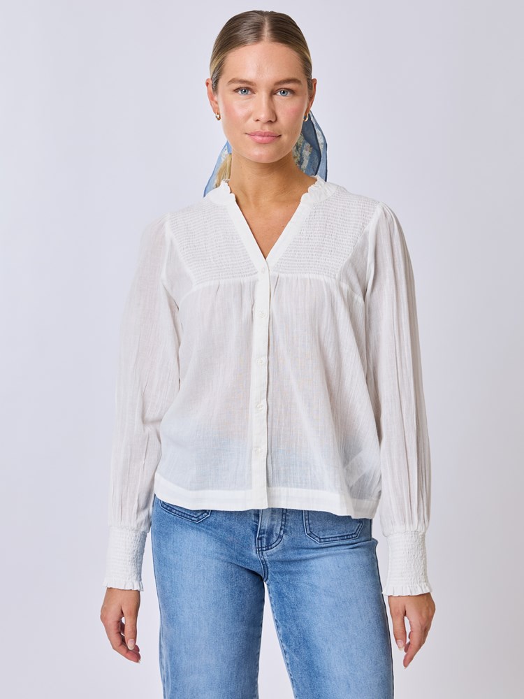 Emily bluse 7510672_O79-MELL-S25-Modell-Front_chn=vic_3770_Emily bluse O79_Emily bluse O79 7510672.jpg_Front||Front