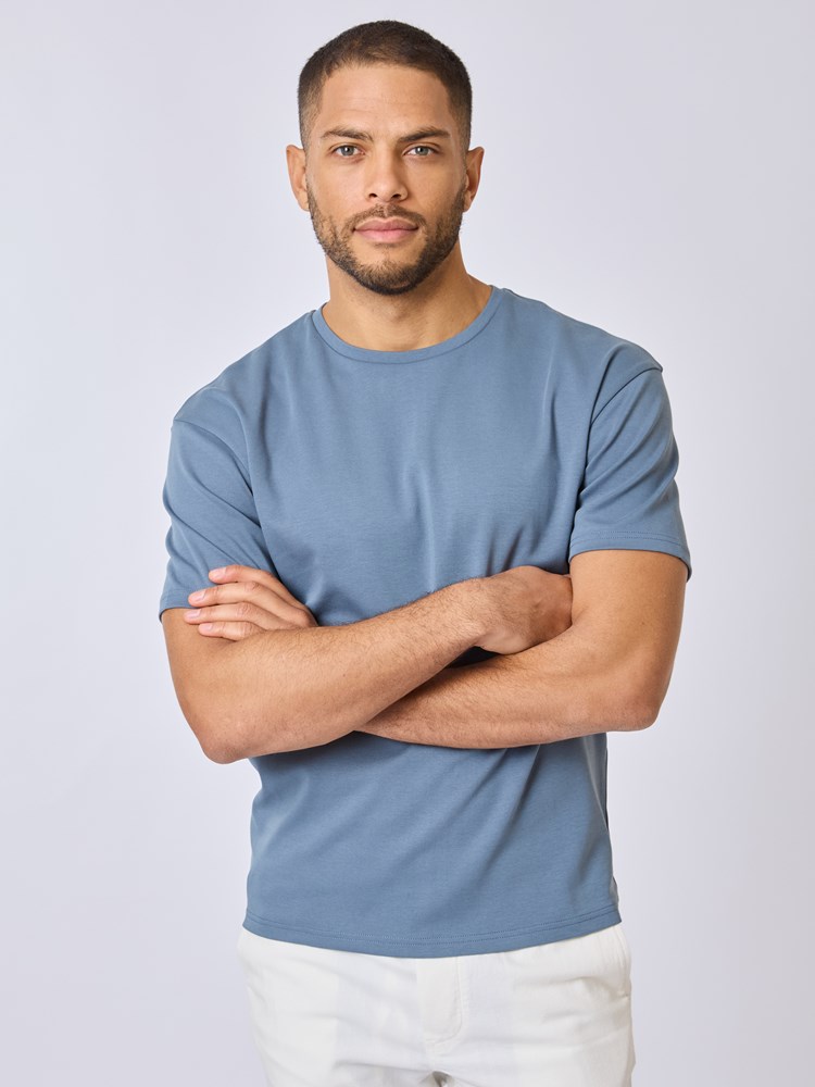 Tomas t-skjorte 7510685_IFI-MRCAPUCHIN-S25-Modell-Front_chn=vic_8471_Tomas t-skjorte IFI_Tomas t-skjorte IFI 7510685.jpg_Front||Front