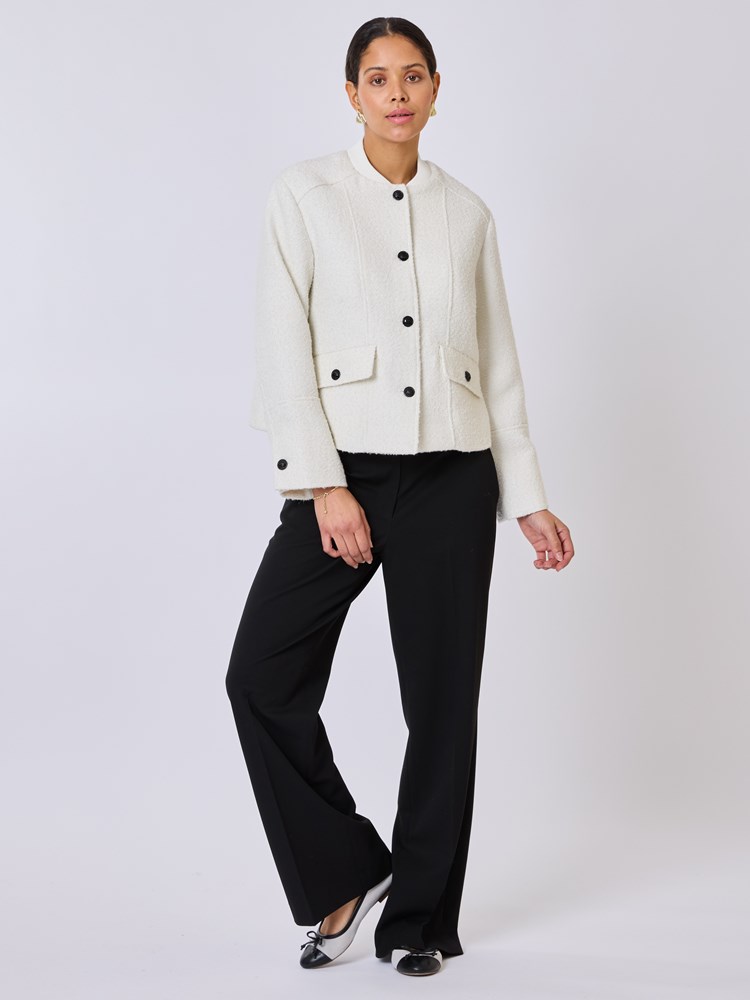Cataleya jakke 7510742_O79-BLU-S25-Modell-Front_chn=vic_9961_Cataleya jakke O79_Cataleya jakke O79 7510742.jpg_Front