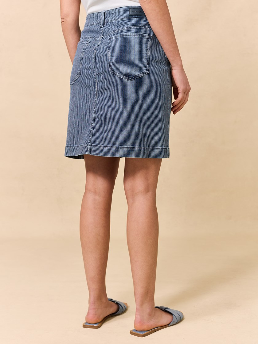 7510843 DAA 7510843_DAA-JEANPAUL-H25-Front_8268_Patty stripet skjørt_Patty stripet skjørt DAA.jpg_Front||Front
