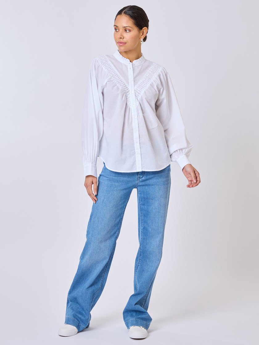 7511149 O68 7511149_O68-DONNA-S25-Front_2374_Sassello bluse O68.jpg_Front||Front