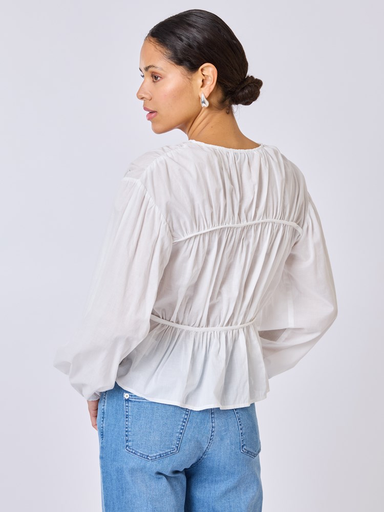 Nola bluse 7511258_O68-DONNA-S25-Front_3512_Nola bluse O68_Nola bluse O68 7511258.jpg_Front||Front