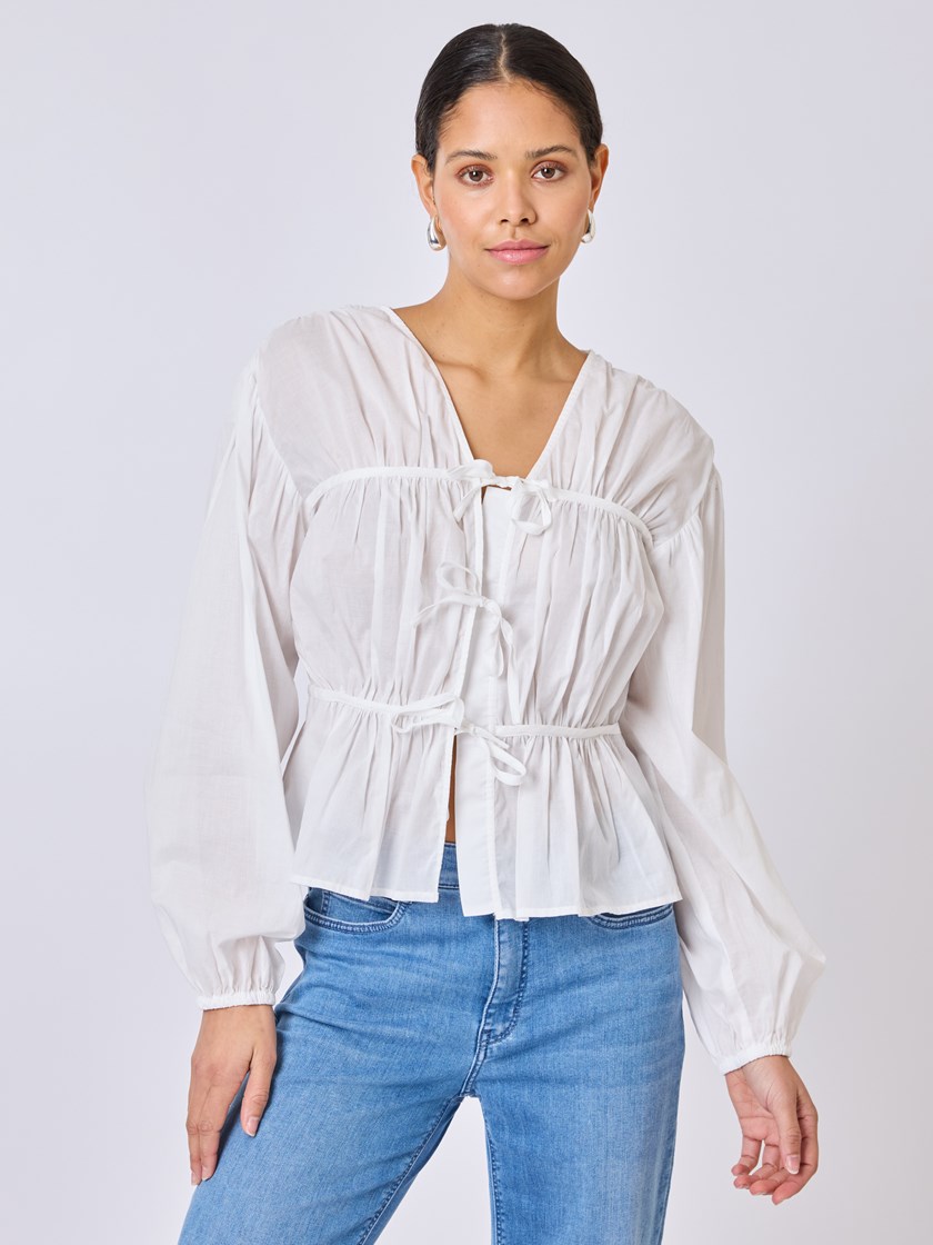 7511258 O68 7511258_O68-DONNA-S25-Front_4365_Nola bluse O68.jpg_Front||Front