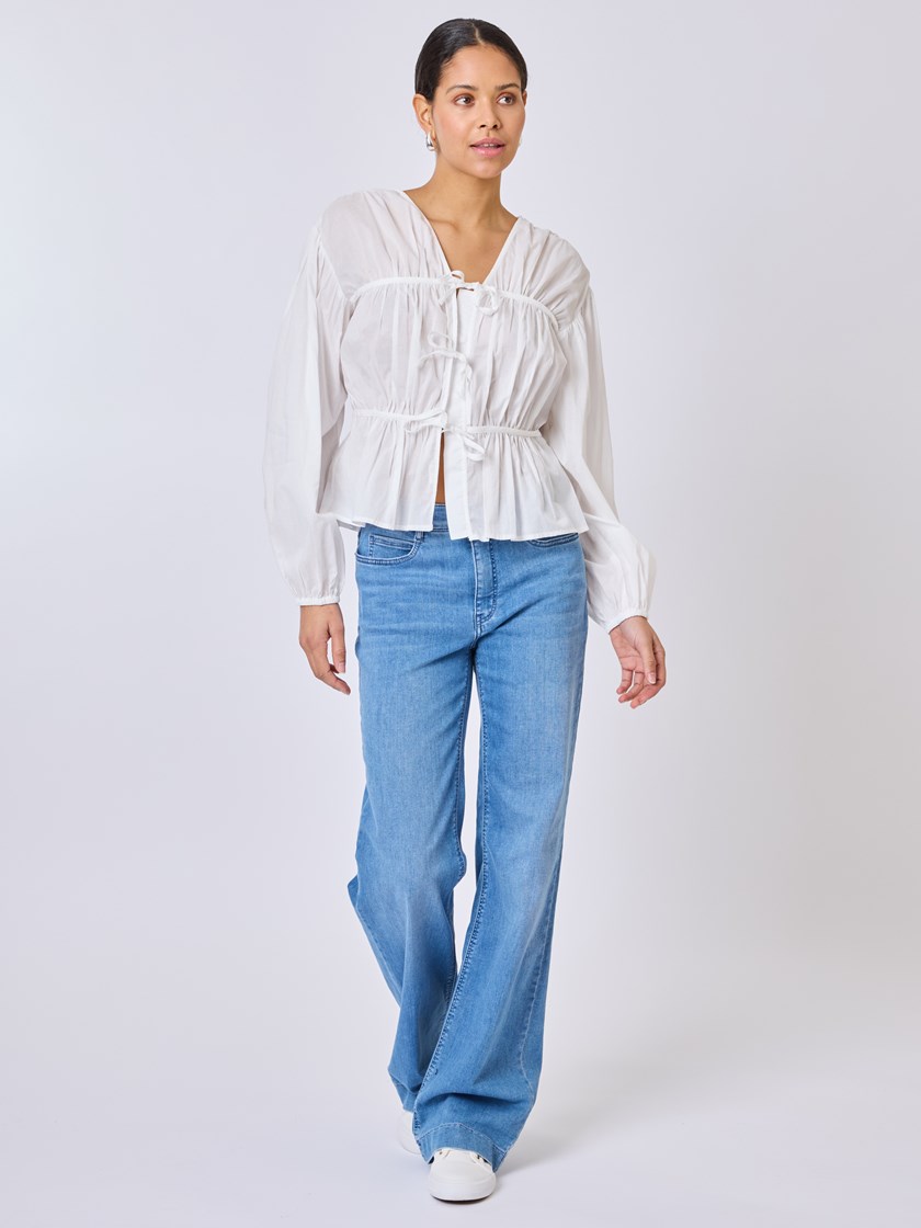 7511258 O68 7511258_O68-DONNA-S25-Front_827_Nola bluse O68.jpg_Front||Front