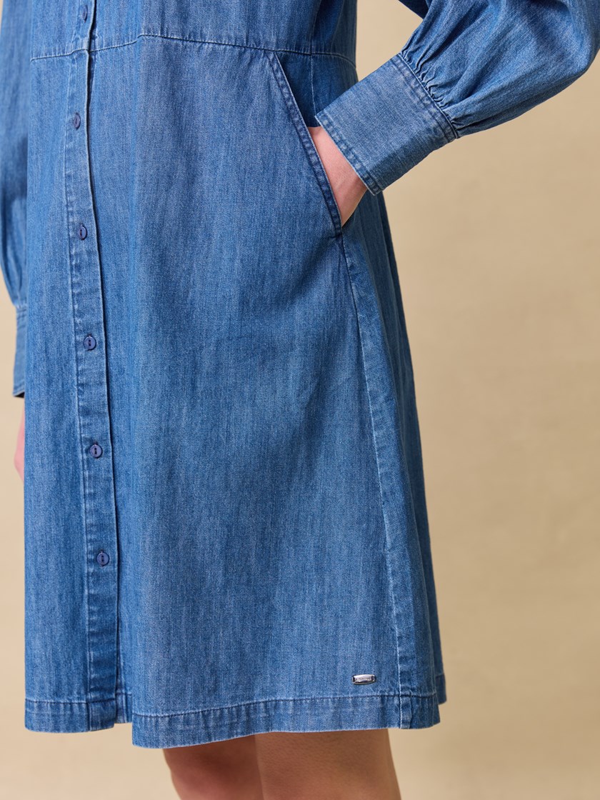 7511480 ECL 7511480_ECL-JEANPAUL-S25-Modell-Front_8327.jpg_Front||Front