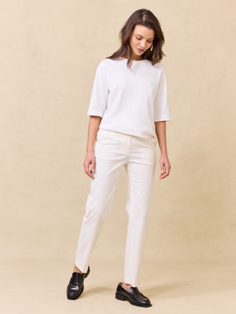 Caroline chino 7511482_O79_Jean Paul_Caroline Chinos_S25 (2)_Caroline chino O79.jpg_