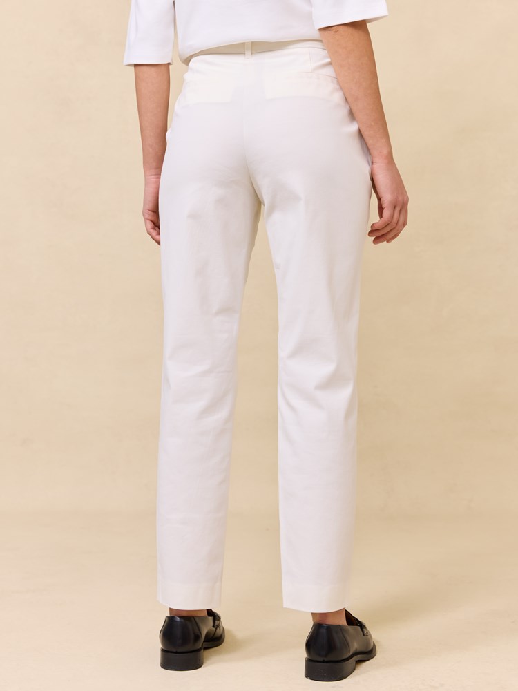 Caroline chino 7511482_O79_Jean Paul_Caroline Chinos_S25 (7)_Caroline chino O79.jpg_