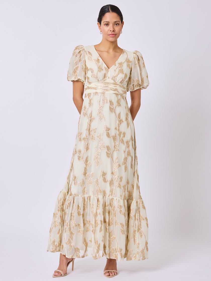 7511511 Q71 7511511_Q71-DONNA-H25-Modell-Front_chn=vic_1061_Luxy kjole Q71.jpg_Front||Front