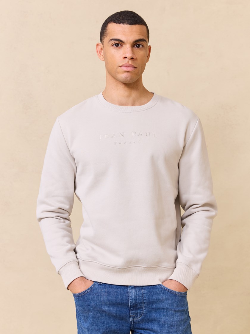 7511529 I3O 7511529_I3O-JEANPAUL-A25-Modell-Front_9186_Royan collegegenser I3O.jpg_