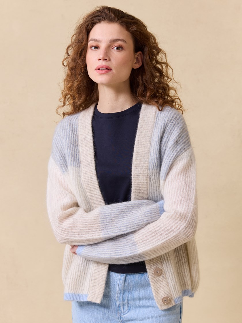 7511552 EN3 7511552_Jean Paul_Henriette Cardigan_Pre_A25 (2).jpg_