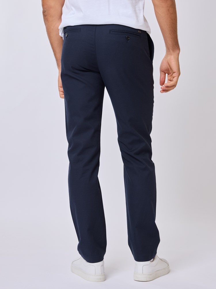 Bennett chinos 7511642_EMW-VESB-S25-Modell-Back_chn=vic_1993_Bennett chinos EMW_Bennett chinos EMW 7511642.jpg_Back