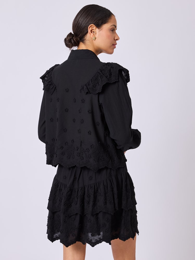 Monique bluse 7511676_ID2-BLU-H25-Modell-Front_chn=vic_4921_Monique bluse ID2_Monique bluse ID2 7511676.jpg_Front||Front