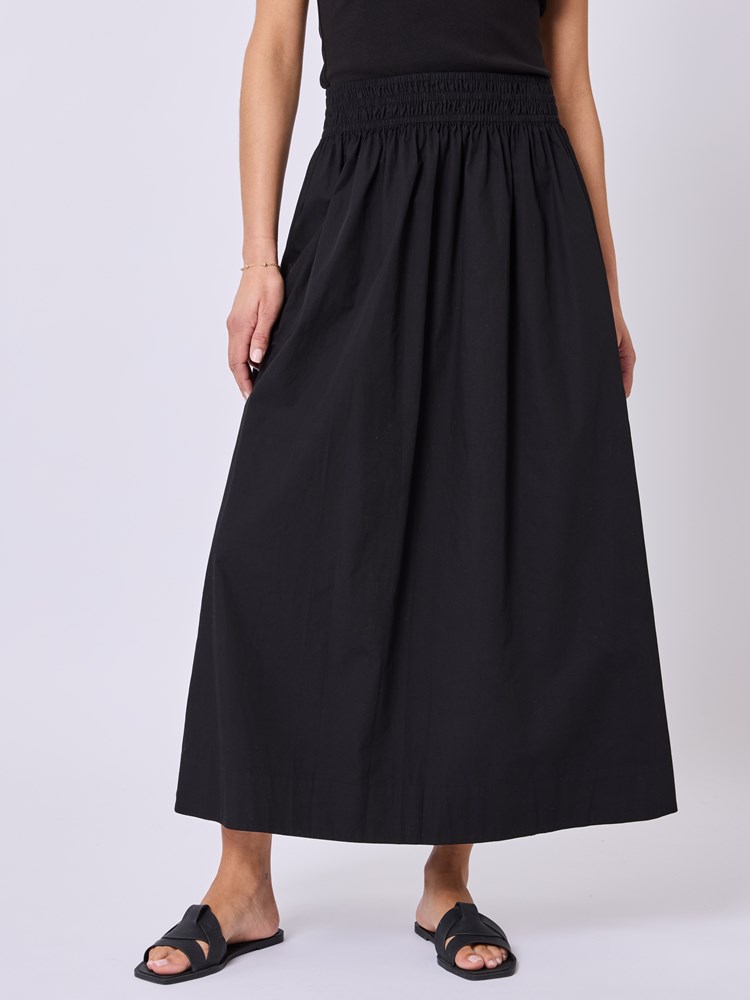 Tulip skjørt 7511732_ID2-DONNA-H25-Modell-Front_chn=vic_2102_Tulip skjørt ID2.jpg_Front||Front