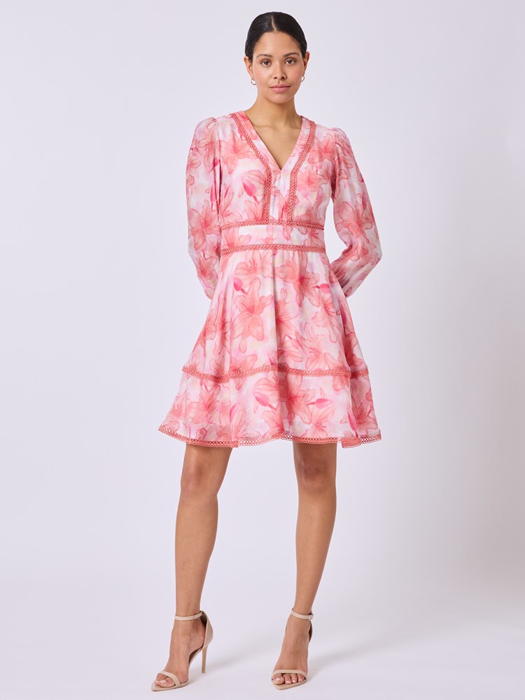 Selma kjole 7511754_MQL-BLU-H25-Modell-Front_chn=vic_1197_Selma kjole MQL_Selma kjole MQL 7511754.jpg_Front||Front