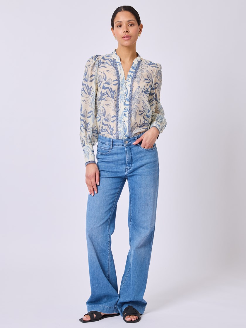 7511760 S48 7511760_S48-BLU-H25-details_chn=vic_9724_Selma bluse S48.jpg_