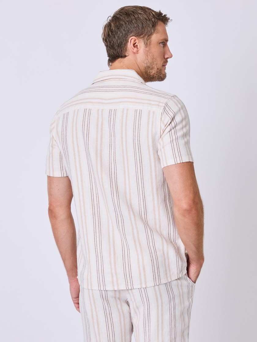 7511863 I2M 7511863_I2M-VESB-H25-Modell-Back_chn=vic_5418_Aurel skjorte I2M.jpg_Back||Back