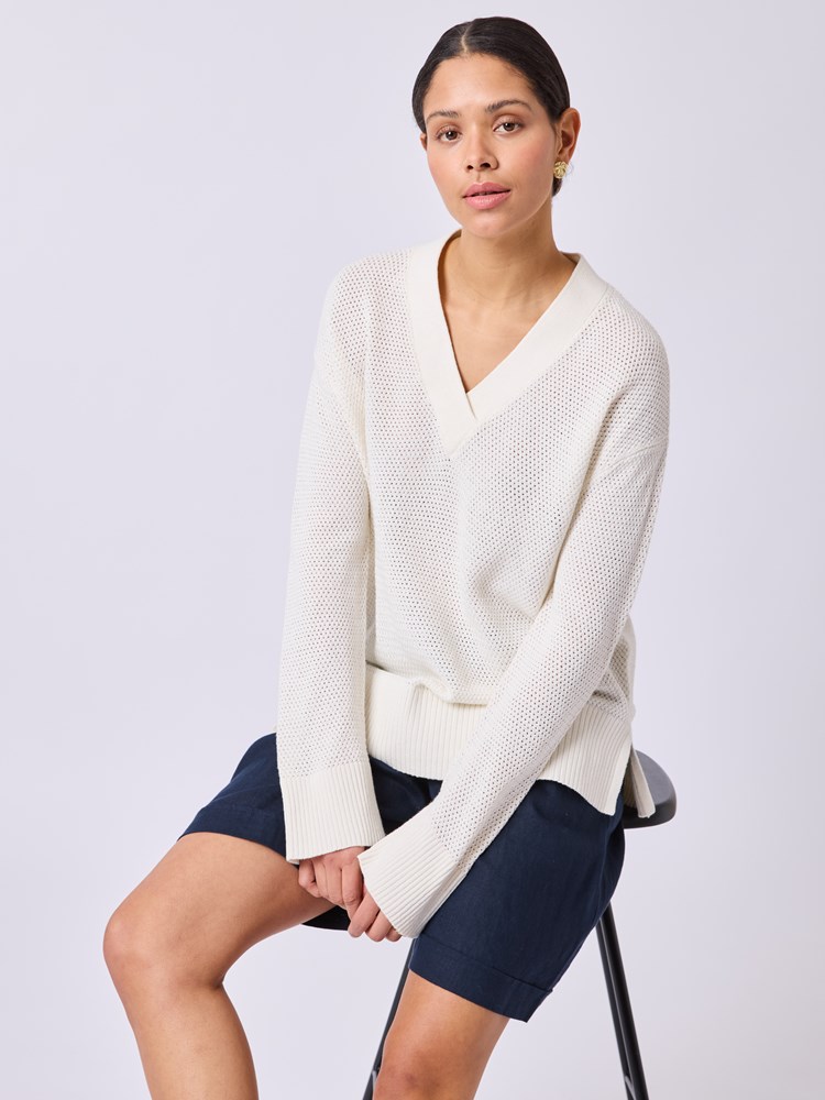Michelle linmix genser 7511948_O79-BLU-H25-Modell-Front_chn=vic_1617_Michelle linmix genser O79_Michelle linmix genser O79 7511948.jpg_Front||Front