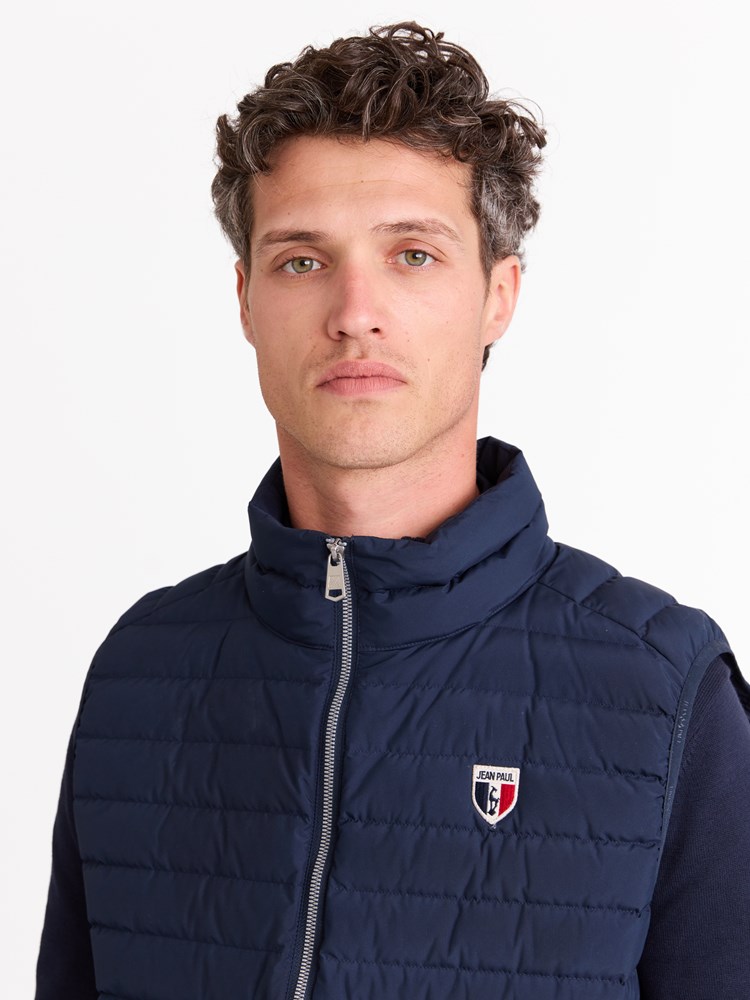 Theo dunvest 7511996_EM6_Jean Paul_Theo Dunvest_A25 (2)_Theo dunvest EM6.jpg_