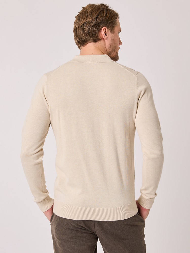 Dammers polo strikkegenser 7512016_S90-MRCAPUCHIN-A25-Modell-Front_chn=vic_3404_Dammers polo strikkegenser S90.jpg_Front||Front