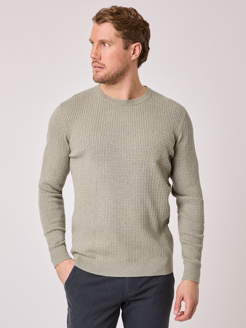 7512022 S95 7512022_S95-MRCAPUCHIN-A25-Modell-Front_chn=vic_2399_Cable strikkegenser S95.jpg_Front||Front