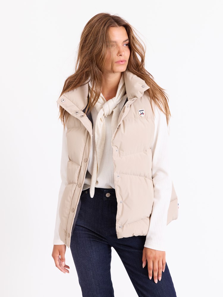 Manel skjerf 7512077_AQB_Jean Paul_Colly Dunvest_A25 (3)_IEB_Manel skjerf IEB.jpg_