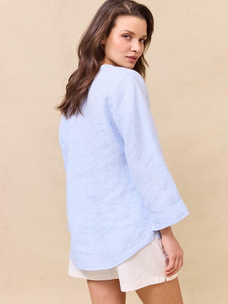 Lucia linbluse 7512141_EN3_Jean Paul_Lucia Linen Bluse_H25 (1)_Lucia linbluse EN3_Lucia linbluse EN3 7512141.jpg_