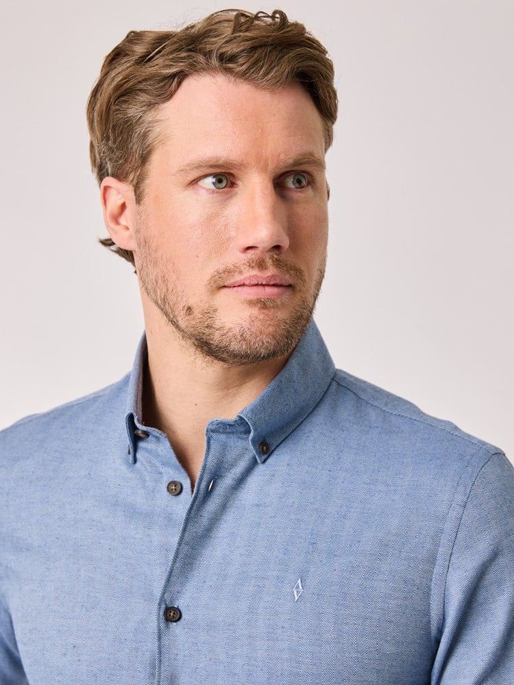 Flanell skjorte 7512274_EDR-VESB-A25-details_chn=vic_6430_Flanell skjorte EDR.jpg_