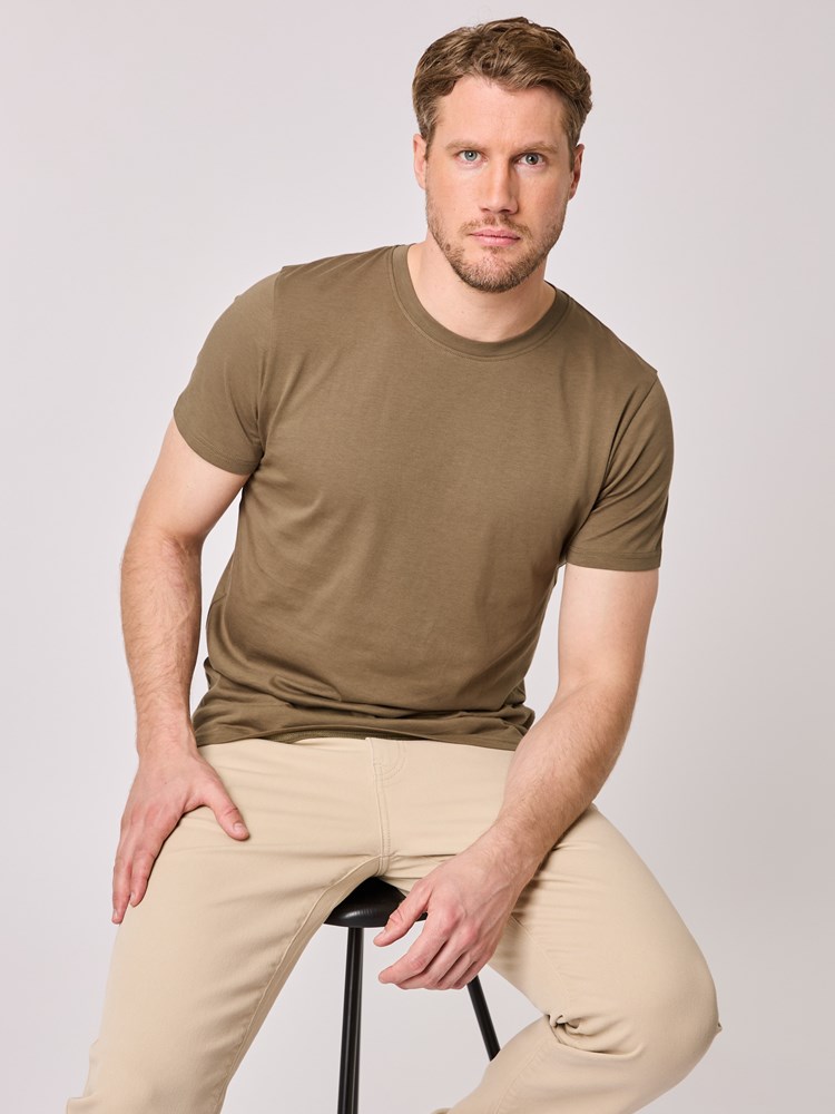 Ryan t-skjorte 7512276_APM-VESB-A25-Modell-Front_chn=vic_3637.jpg_Front||Front