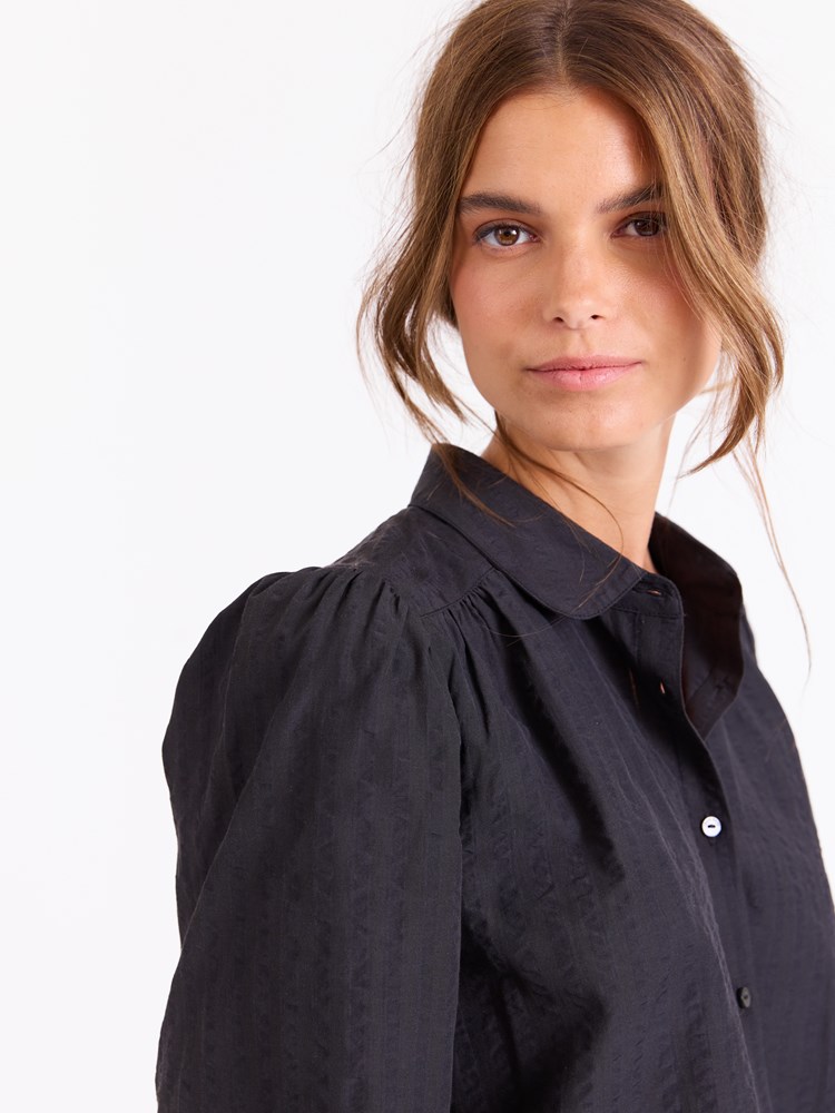 Luelle bluse 7512298_C25_Jean Paul_Luelle Bluse_A25 (4)_Luelle bluse C25.jpg_