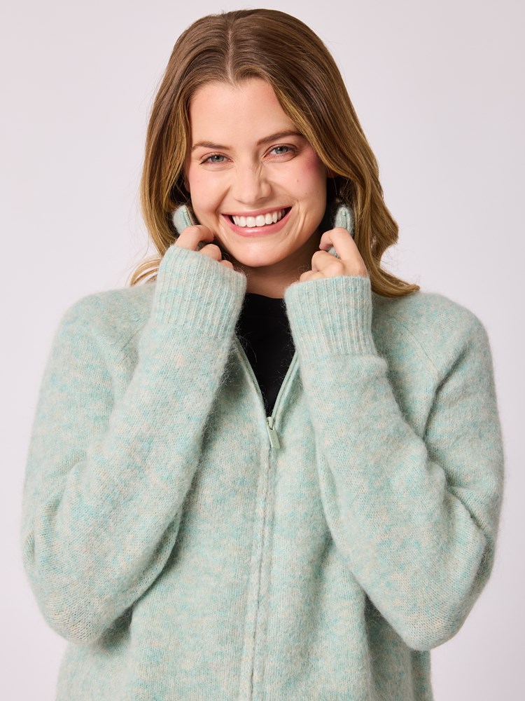 Carmela cardigan 7512344_I3Q-DONNA-A25-Front_3416_Carmela cardigan I3Q 7512344.jpg_Front||Front