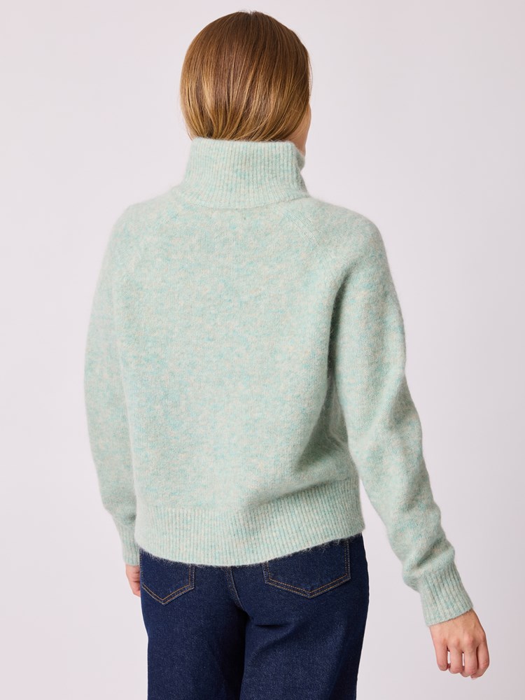Carmela cardigan 7512344_I3Q-DONNA-A25-Front_4558_Carmela cardigan I3Q 7512344.jpg_Front||Front