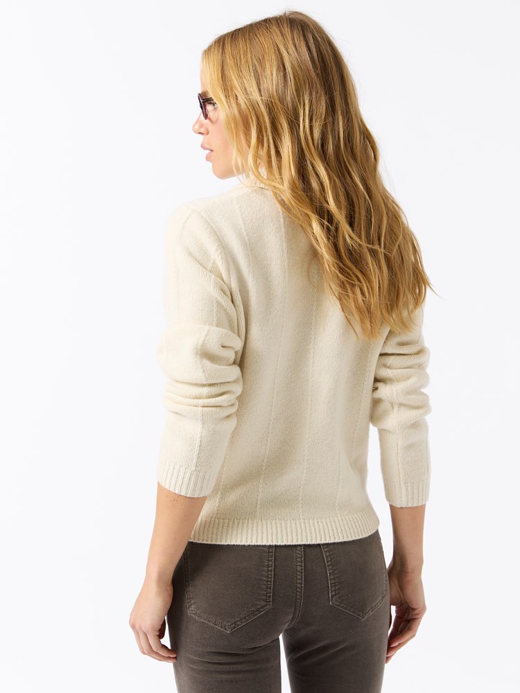 Yasmine cardigan 7512397_O79_Jean Paul_Yasmine Cardigan_A25 (8)_Yasmine cardigan O79_Yasmine cardigan O79 7512397.jpg_