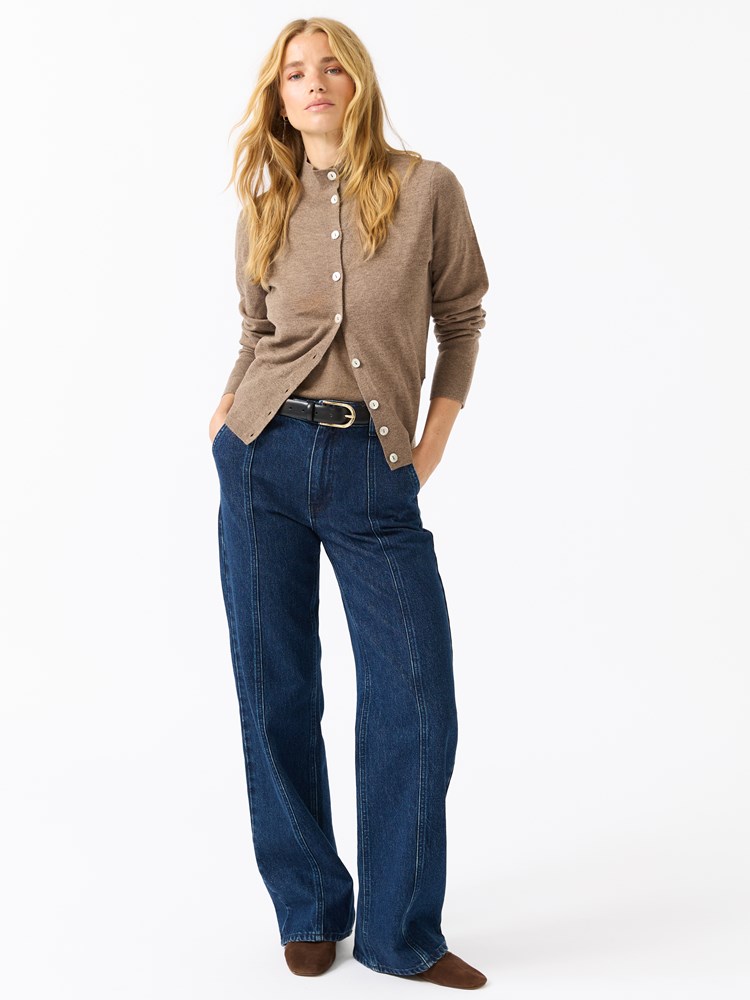 Manel cardigan i merinoull 7512415_AGG_Jean Paul_Manel Cardigan_A25 (2)_Manel cardigan AGG_Manel cardigan AGG 7512415_Manel cardigan i merinoull AGG_Manel cardigan i merinoull AGG 7512415.jpg_