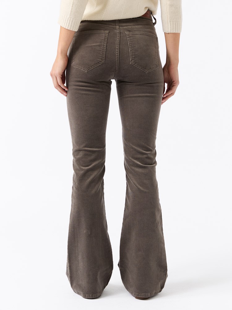 Ine cord bellbottom 7512516_APR_Jean Paul_Ine Cord Bellbottom_A25 (6)_Ine cord bellbottom APR_Ine cord bellbottom APR 7512516.jpg_