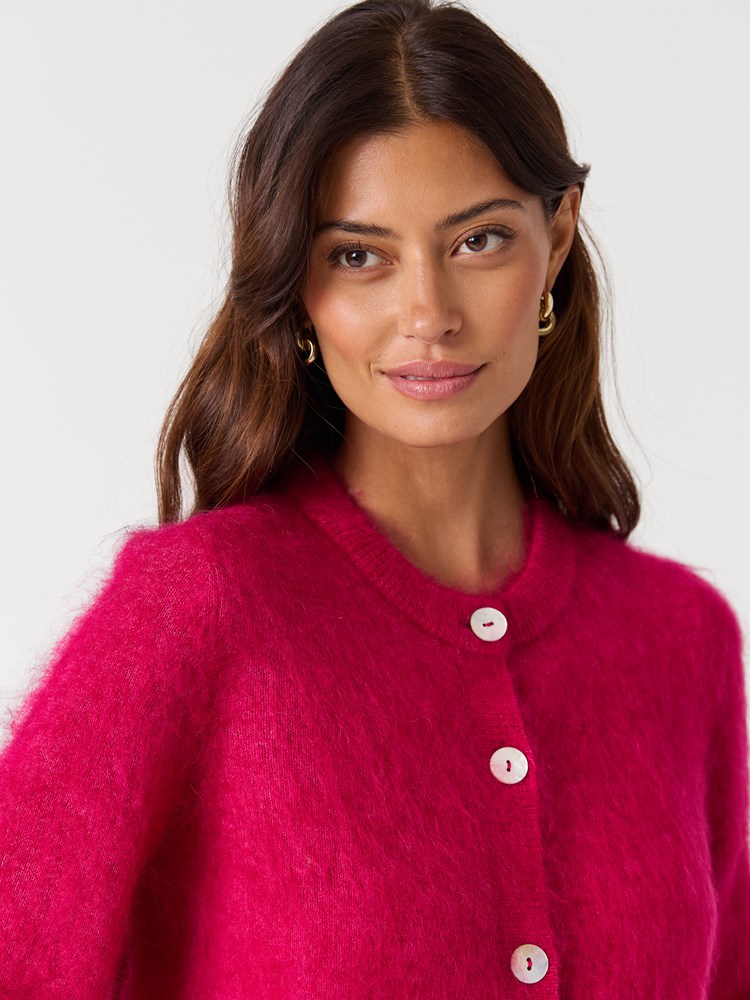 Vicky cardigan 7512571_MZ3-BLU-S27-Modell-Front_chn=vic_6880_Vicky cardigan MZ3.jpg_Front