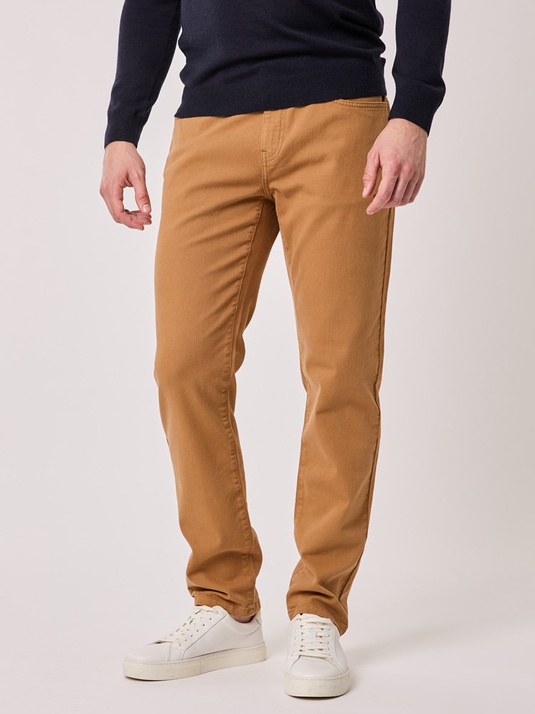 Anton bukse 7512574_AP2-VESB-A25-Modell-Front_chn=vic_1364_Anton bukse AP2.jpg_Front||Front