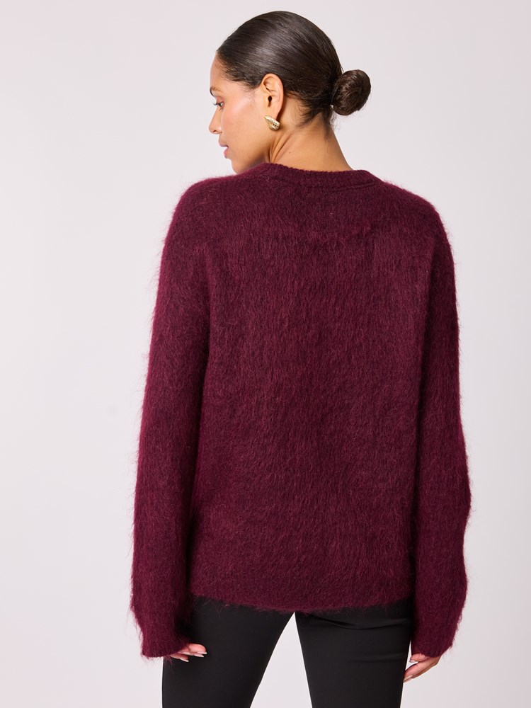 Susanne genser 7512577_AJX-BLU-A25-Modell-Front_chn=vic_1814_Susanne genser AJX.jpg_Front||Front