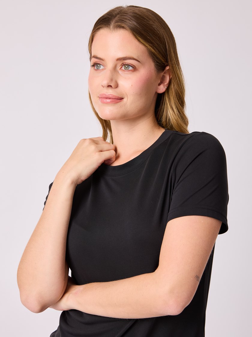 7512583 ID2 7512583_ID2-DONNA-A25-Front_7190_Lisa t-skjorte.jpg_Front