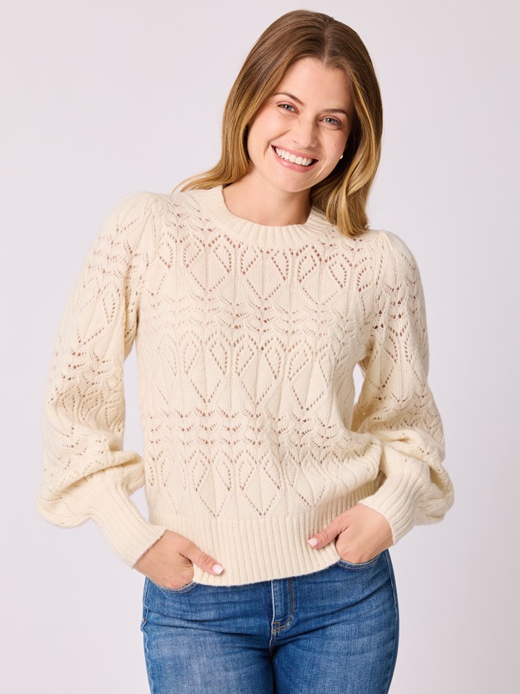 Gina genser 7512605_O72-MELL-A25-Modell-Front_chn=vic_9738_Gina genser O72_Gina genser O72 7512605.jpg_Front||Front