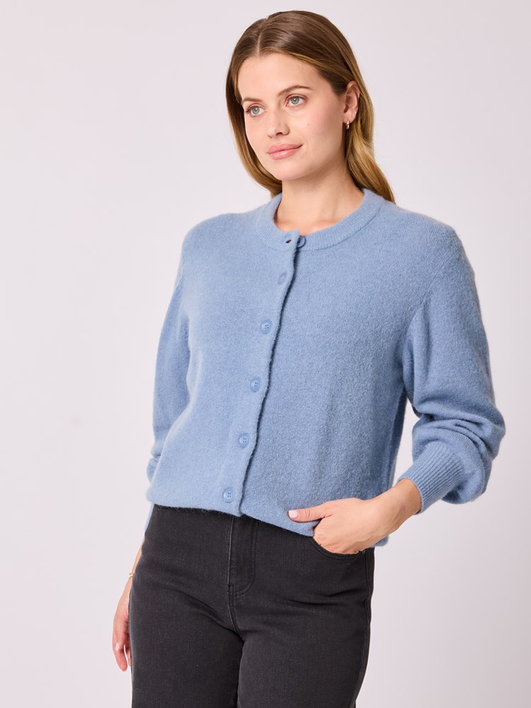 Mari cardigan 7512618_EDT-MELL-A25-Modell-Front_chn=vic_1868_Mari cardigan EDT.jpg_Front||Front