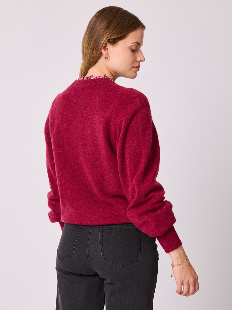 Mari cardigan 7512618_MWH-MELL-A25-Modell-Front_chn=vic_6631_Mari cardigan MWH.jpg_Front||Front