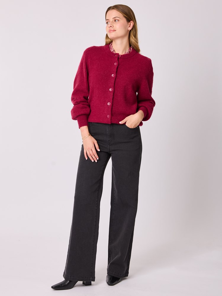 Mari cardigan 7512618_MWH-MELL-A25-Modell-Front_chn=vic_9743_Mari cardigan MWH.jpg_Front||Front