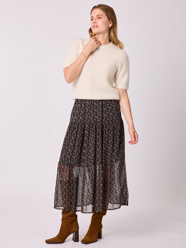 Elise genser 7512622_O79-MELL-A25-Modell-Front_chn=vic_5950_Elise genser O79_Elise genser O79 7512622.jpg_Front||Front