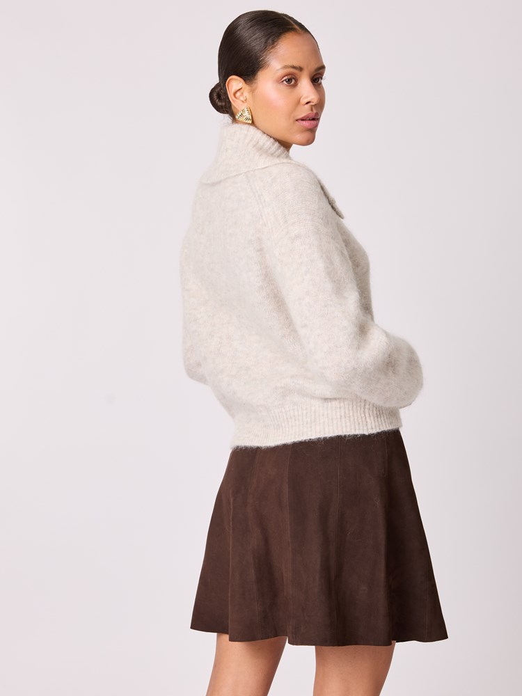 Angelina cardigan 7512724_AMA-BLU-A25-Modell-Front_chn=vic_3008_Angelina cardigan AMA.jpg_Front||Front