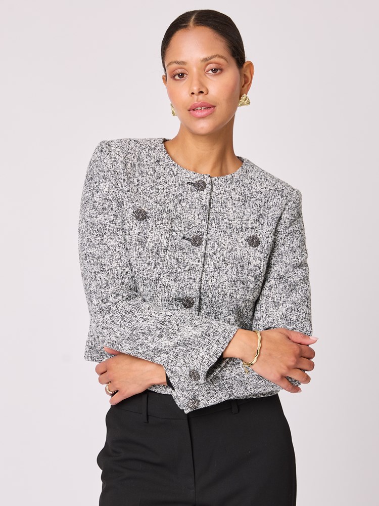 Milly jakke 7512794_ID2-BLU-A25-Modell-Front_chn=vic_8817_Milly jakke ID2.jpg_Front||Front