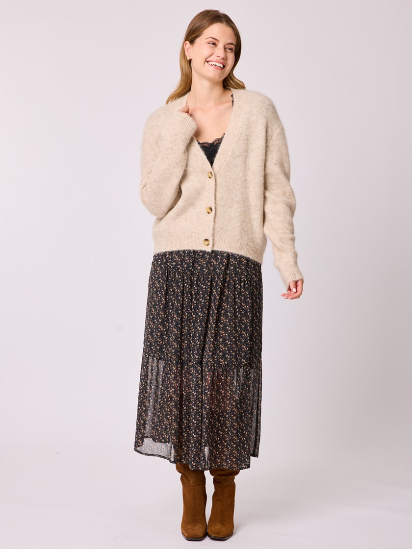 7512871 S76 7512871_S76-MELL-A25-Modell-Front_chn=vic_5892_Wicky cardigan S76.jpg_Front||Front