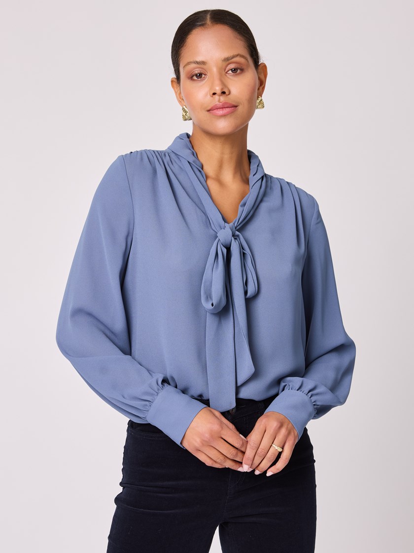 7512996 I7G 7512996_I7G-BLU-A25-Modell-Front_chn=vic_389_Kelly bluse I7G_Kelly bluse I7G 7512996.jpg_Front||Front