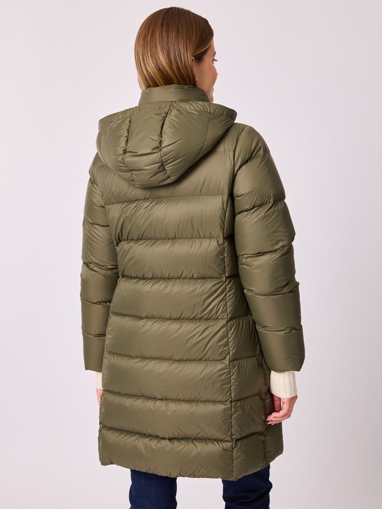 Rebecca dunkåpe 7513112_GOZ-MELL-A25-Modell-Front_chn=vic_7758.jpg_Front||Front