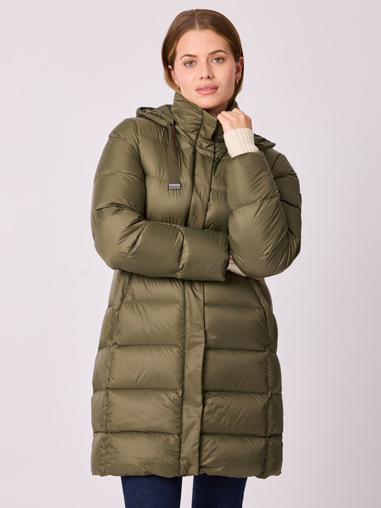 Rebecca dunkåpe 7513112_GOZ-MELL-A25-Modell-Front_chn=vic_9585.jpg_Front||Front