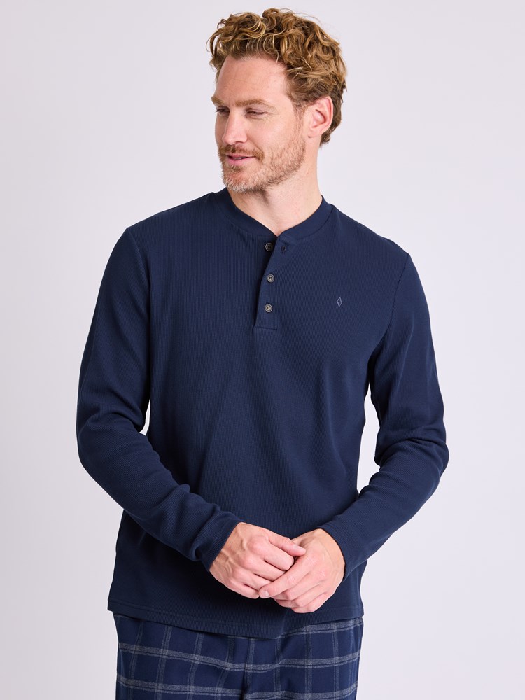 Ves grandad 7513185_EM6-VESB-W25-Modell-Front_chn=vic_6863_Ves grandad EM6.jpg_Front||Front